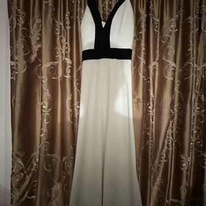 Jessica Howard Black and White Dress